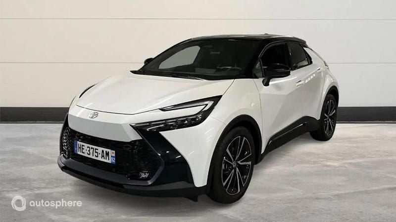 Utilisé 2025 Toyota C-HR SUV | 39 990 € - Image 1/4
