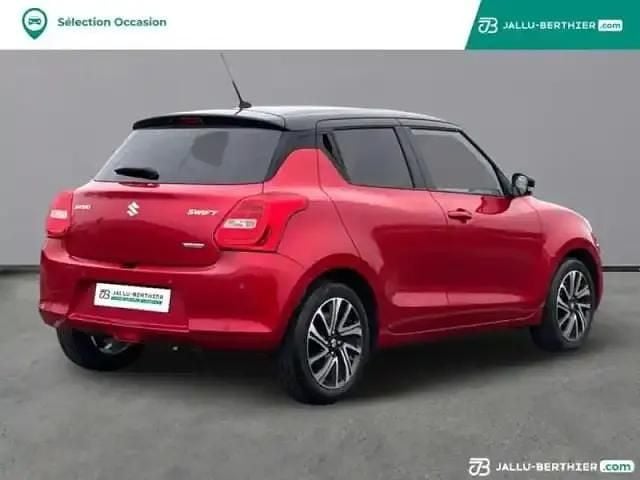 Occasion Suzuki Swift 2021 Burning red pearl métallisé Citadine