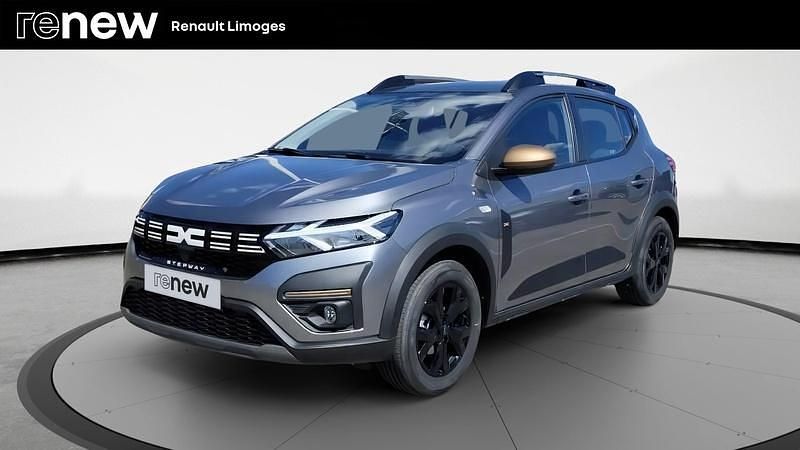 Gris Utilisé 2025 Dacia Sandero Extreme Citadine | 17 490 € (Prix juste) - Image 1/4