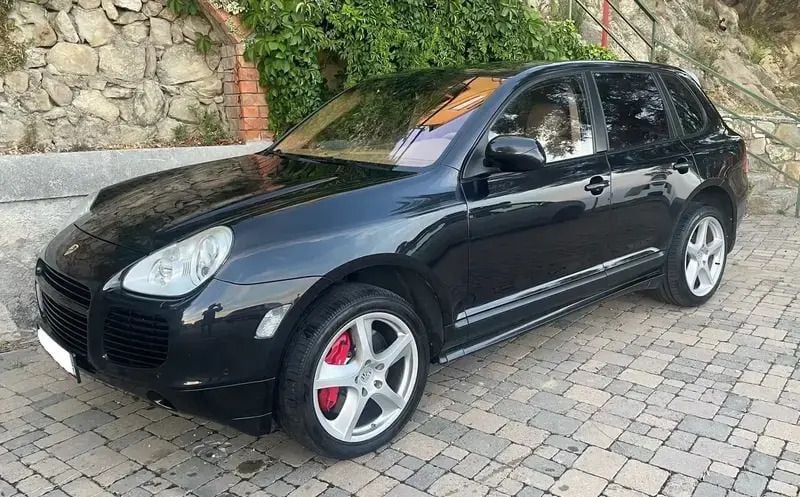 Noir Utilisé 2006 Porsche Cayenne Turbo S SUV | 14 990 € - Image 1/4