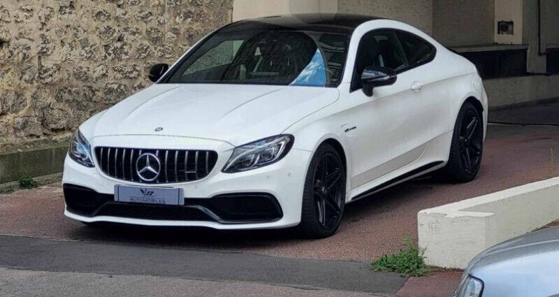 Blanc Utilisé 2017 Mercedes C63 AMG AMG Coupé | 54 990 € (Super prix) - Image 1/4