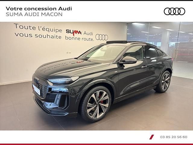 Gris manhattan métallisé Utilisé 2025 Audi Q6 Sportback e-tron S-Line SUV | 81 390 € - Image 1/4
