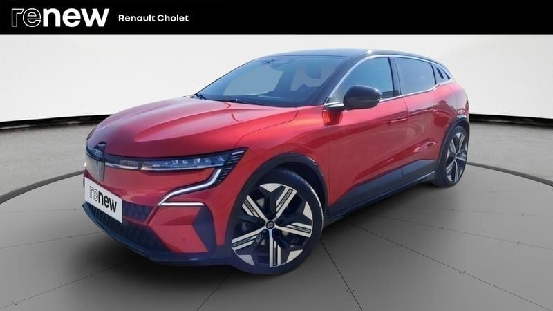 Rouge Utilisé 2024 Renault Mégane Iconic Berline | 28 990 € (Prix juste) - Image 1/4