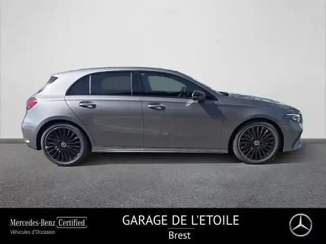 Occasion Mercedes A200 AMG line 150 ch (110 kW) 2025 Gris Berline