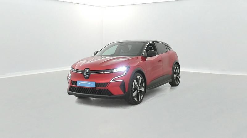 Utilisé 2022 Renault Mégane Techno Berline | 26 490 € (Prix juste) - Image 1/4