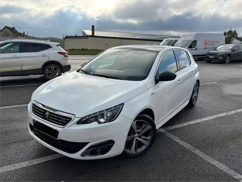 Utilisé 2017 Peugeot 308 GT-line Berline | 9 500 € (Prix cher) - Image 1/4