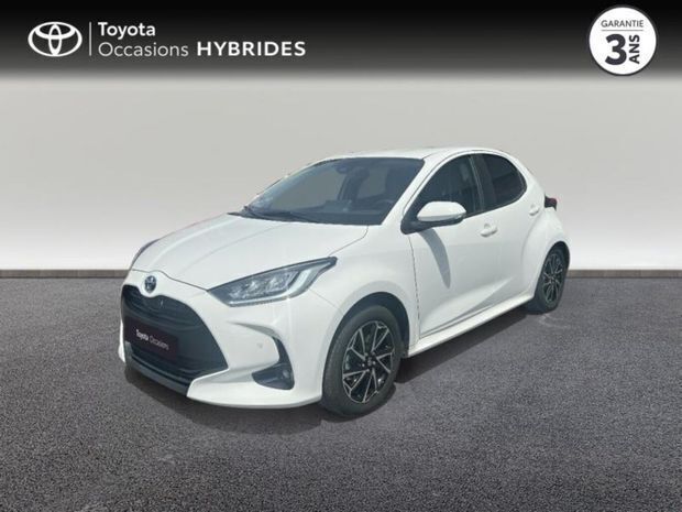 Blanc Utilisé 2022 Toyota Yaris Hybrid Design | 19 490 € (Bon prix) - Image 1/4