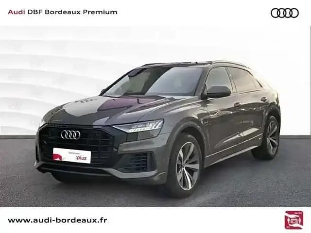 Gris samouraï métallisé Utilisé 2020 Audi Q8 Premium SUV | 59 990 € (Prix juste) - Image 1/4