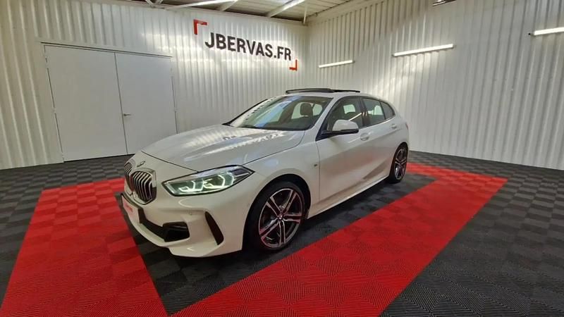 Blanc Utilisé 2023 BMW 118 M Sport Citadine | 23 990 € (Prix juste) - Image 1/4