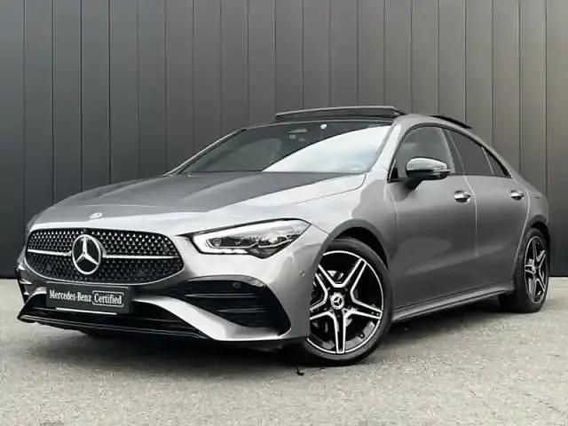 Gris foncé Occasion 2024 Mercedes CLA180 AMG line Berline | 37 900 € (Prix cher) - Image 1/4