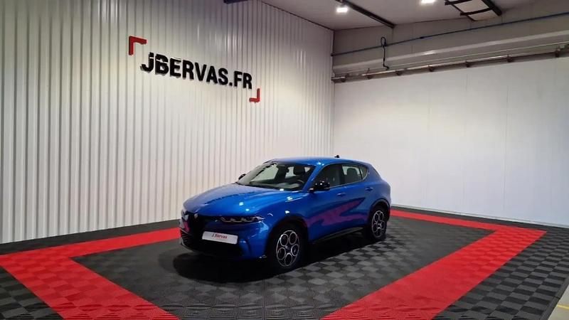 Bleu Utilisé 2025 Alfa Romeo Tonale Sprint SUV | 29 990 € (Prix juste) - Image 1/4