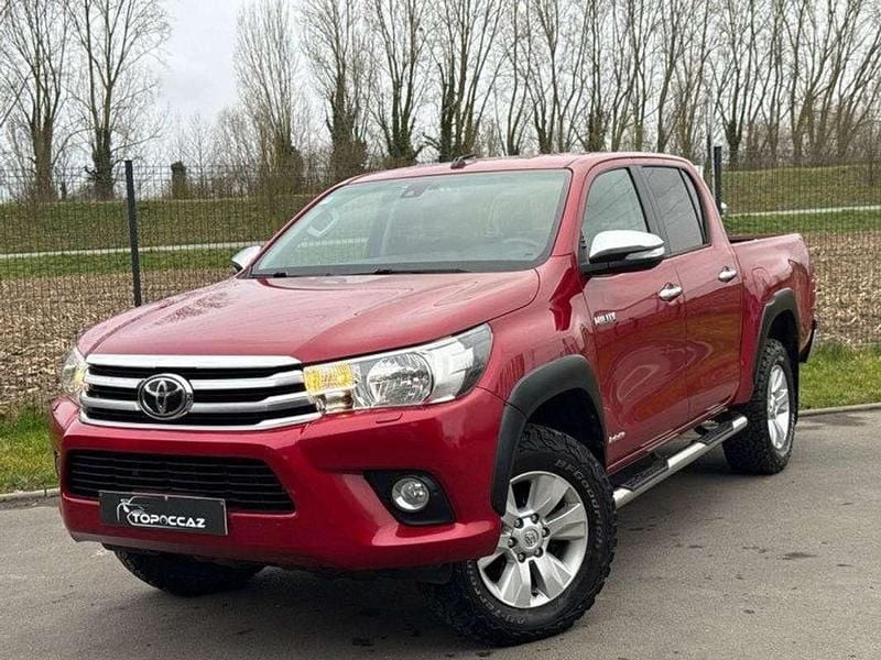 Occasion Toyota HiLux 151 ch (111 kW) 2017 Rouge Pick-up