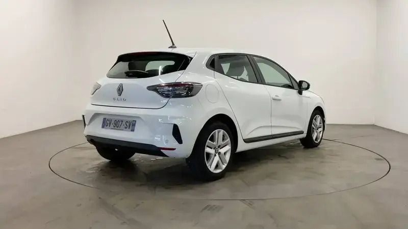 Image 2/4