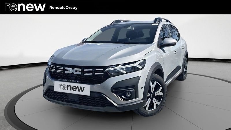 Gris Utilisé 2024 Dacia Sandero Expression Citadine | 17 380 € (Prix assez cher) - Image 1/4