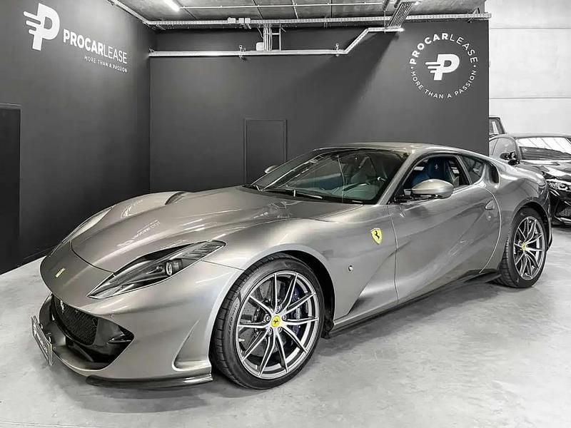 Gris Utilisé 2019 Ferrari 812 Coupé | 317 948 € (Bon prix) - Image 1/4