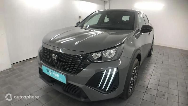 Gris artense (m) Utilisé 2024 Peugeot 2008 Active SUV | 19 990 € (Prix juste) - Image 1/4