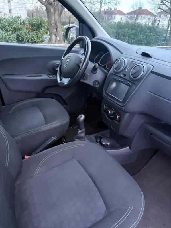 Occasion Dacia Lodgy Stepway 116 ch (85 kW) 2016 Bleu Monospace