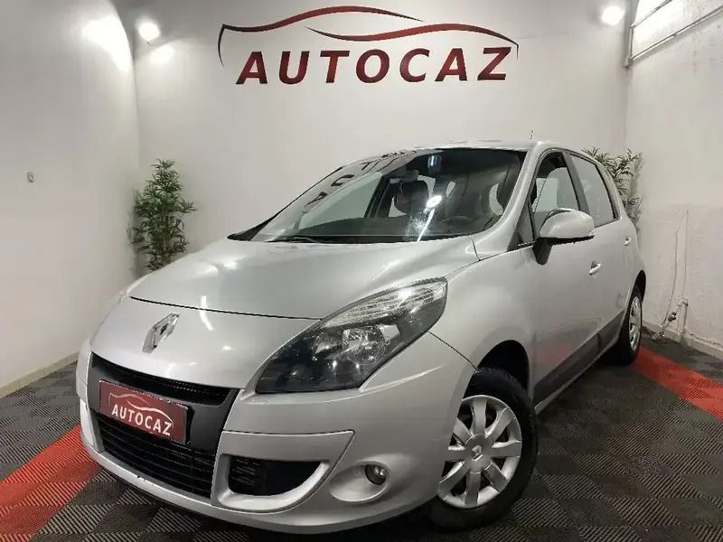 Gris Utilisé 2010 Renault Scénic III Expression Monospace | 5 990 € (Prix cher) - Image 1/4