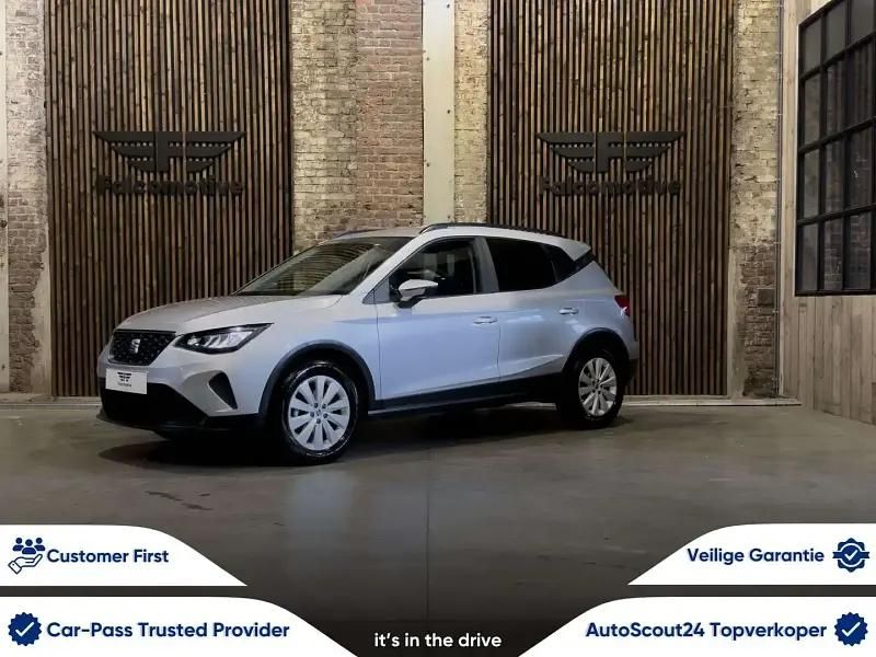 Argent Utilisé 2023 Seat Arona SUV | 17 900 € (Bon prix) - Image 1/4