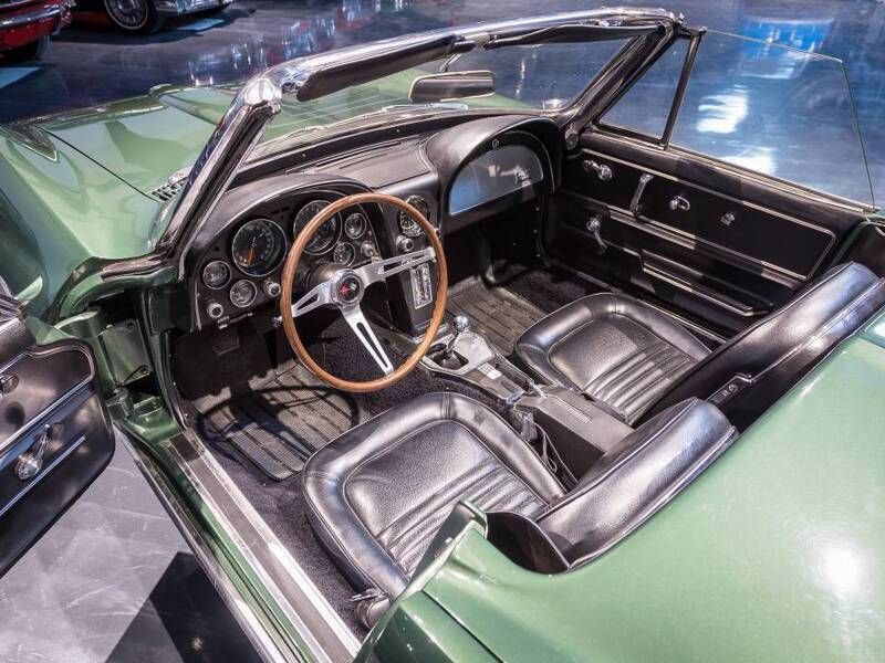 Occasion Chevrolet Corvette Stingray 350 ch (257 kW) 1967 Vert Cabriolet