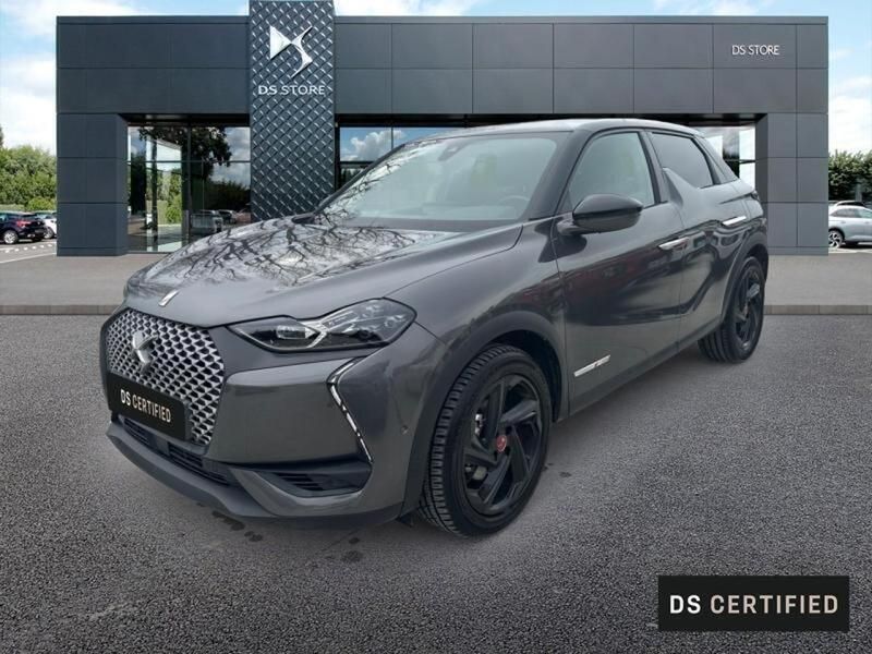 Gris Utilisé 2022 DS Automobiles DS3 Crossback E-Tense Performance Line Plus SUV | 19 990 € - Image 1/4