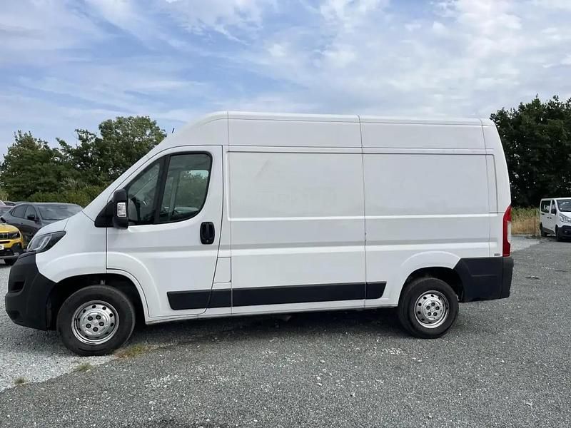 Occasion Peugeot Boxer 120 ch (88 kW) 2023 Blanc Van