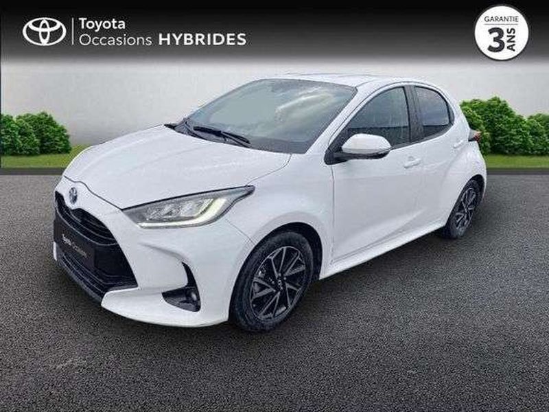 Utilisé 2023 Toyota Yaris Hybrid Design Berline | 20 490 € (Prix juste) - Image 1/1