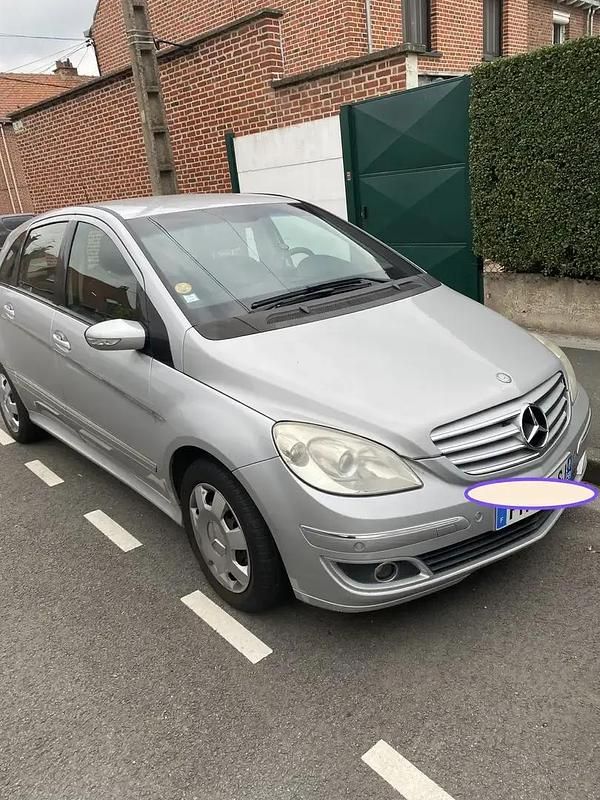Gris Utilisé 2006 Mercedes B180 Monospace | 4 500 € - Image 1/4