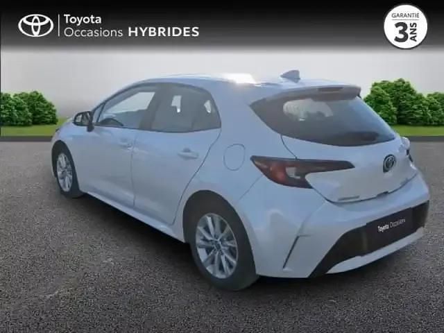 Occasion Toyota Corolla 140 ch (102 kW) 2023 Blanc lunaire nacré Berline