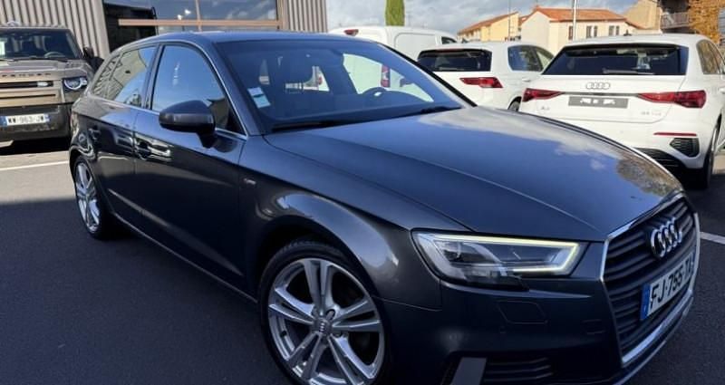 Utilisé 2019 Audi A3 S-line plus Berline | 20 890 € - Image 1/4