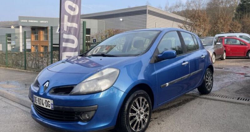 Utilisé 2006 Renault Clio III Citadine | 3 490 € - Image 1/4