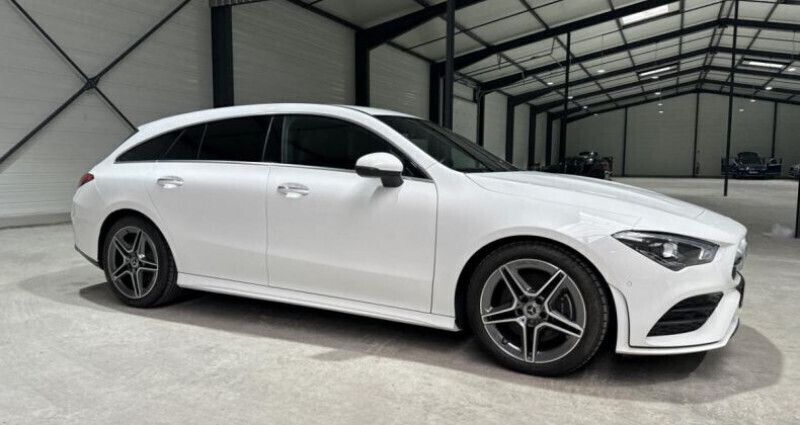Utilisé 2022 Mercedes CLA200 Shooting Brake AMG line Break | 34 700 € (Prix juste) - Image 1/4