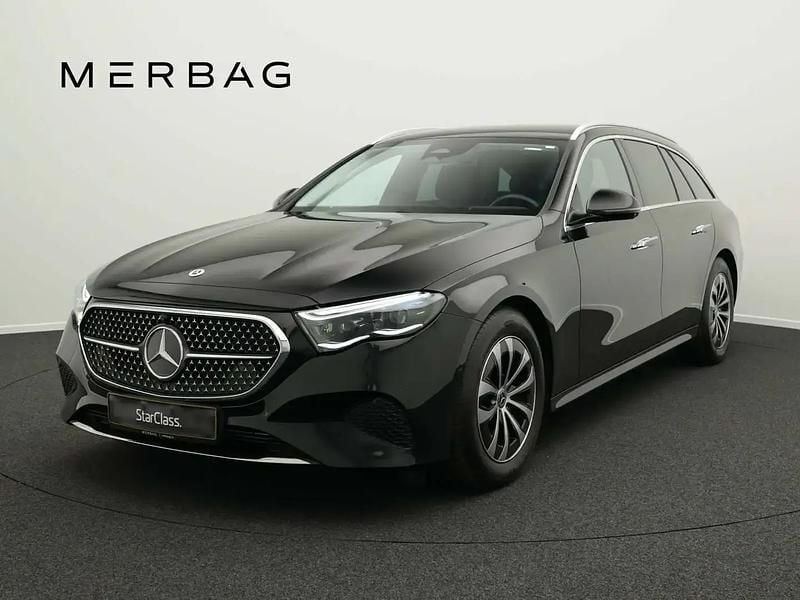 Noir Utilisé 2024 Mercedes E220 Avantgarde Break | 55 887 € (Prix cher) - Image 1/4