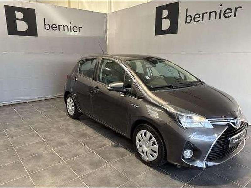 Utilisé 2016 Toyota Yaris Hybrid Berline | 12 480 € (Prix juste) - Image 1/1
