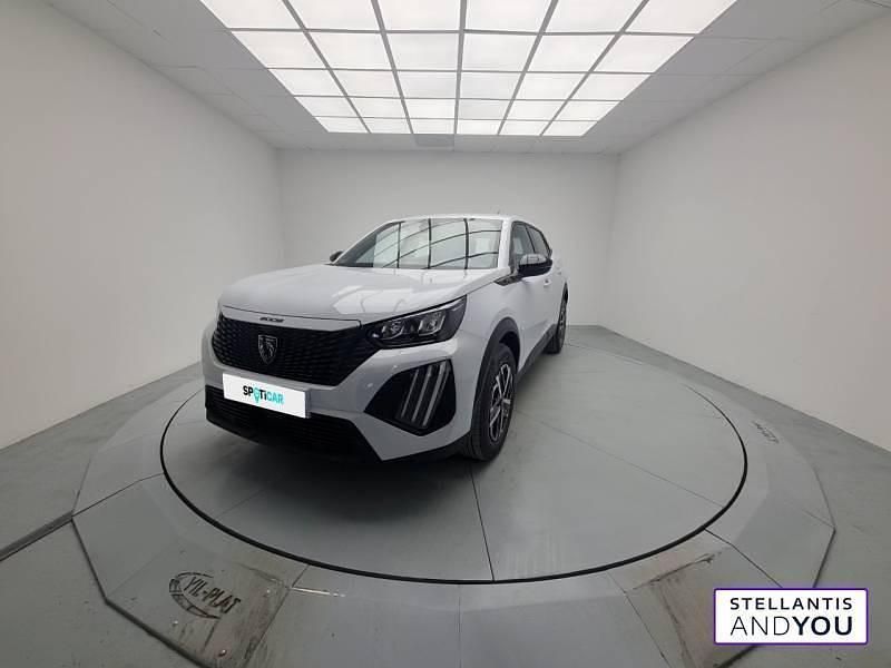 Utilisé 2024 Peugeot 2008 Style SUV | 20 990 € (Prix assez cher) - Image 1/4