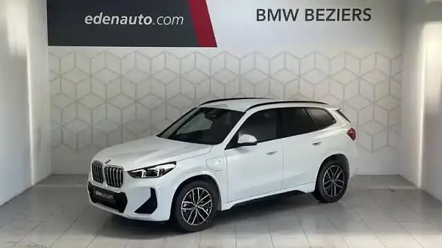 Alpinweiss uni Occasion 2025 BMW X1 M Sport SUV | 50 808 € (Prix juste) - Image 1/4