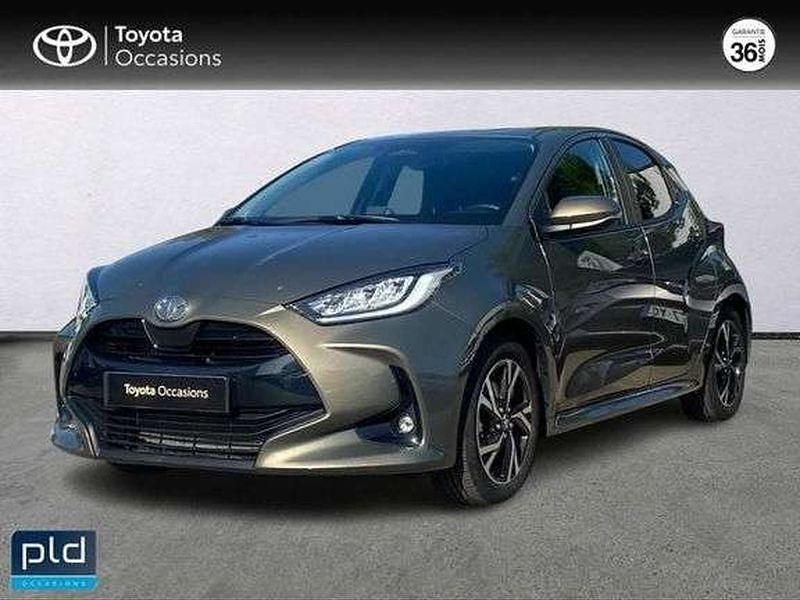 Utilisé 2024 Toyota Yaris Hybrid Design Berline | 22 990 € (Prix juste) - Image 1/1