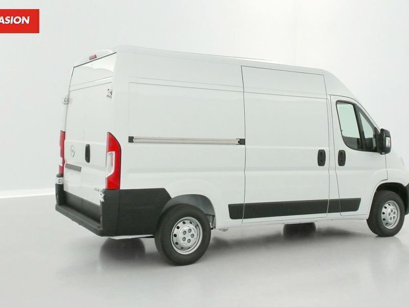 Occasion Opel Movano Essentia 140 ch (102 kW) 2023 Blanc Van