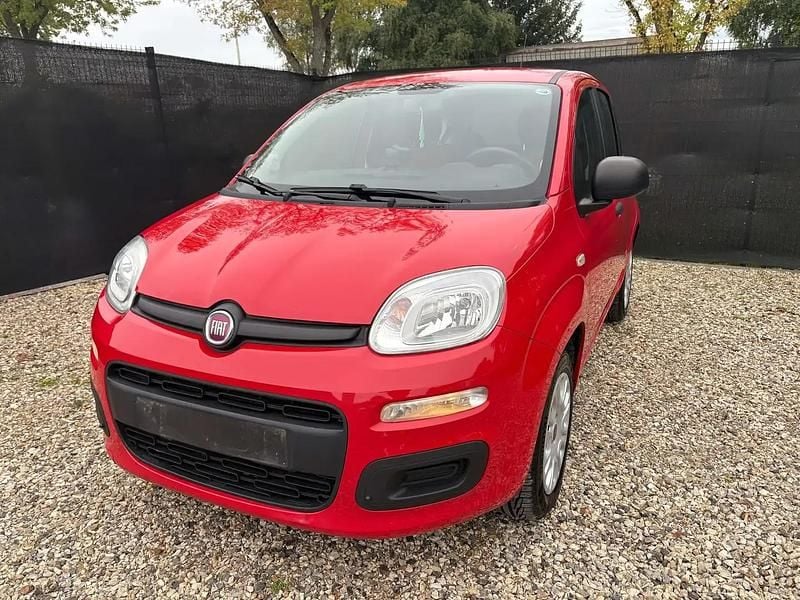 Rouge Utilisé 2018 Fiat Panda Easy Citadine | 6 490 € (Bon prix) - Image 1/4