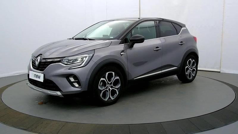 Gris Utilisé 2024 Renault Captur Techno SUV | 22 490 € (Prix juste) - Image 1/4
