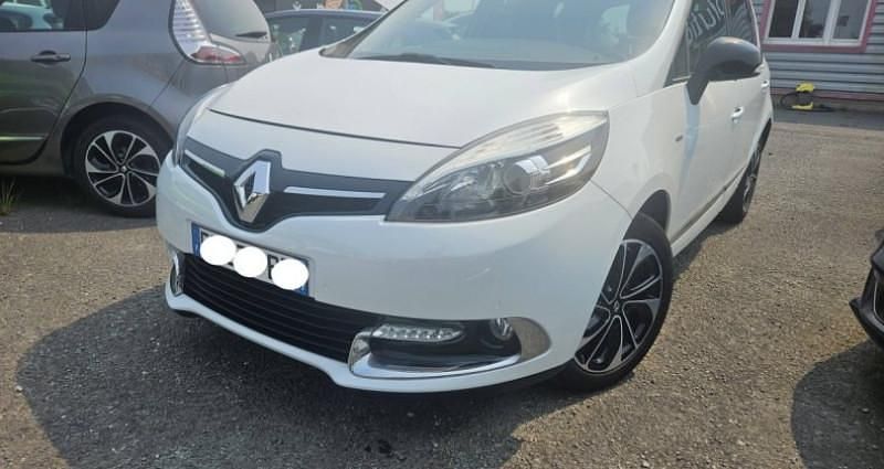 Utilisé 2016 Renault Scénic III Business Monospace | 9 990 € (Prix juste) - Image 1/4