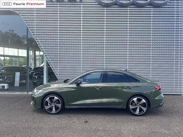 Occasion Audi A3 S-Line 150 ch (110 kW) 2025 Vert district métallisé Berline