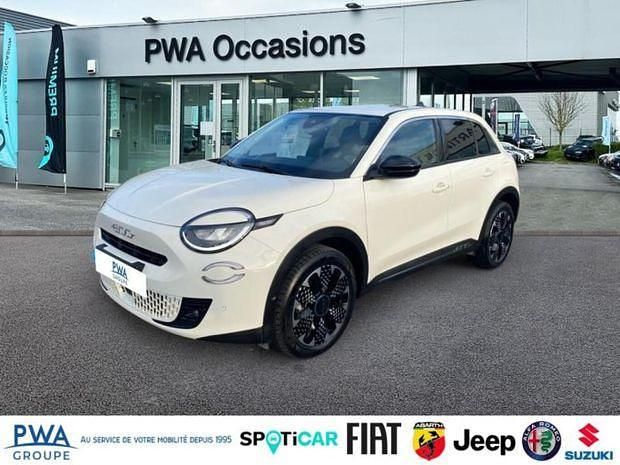 Utilisé 2024 Fiat 600 La Prima | 22 990 € (Prix juste) - Image 1/4