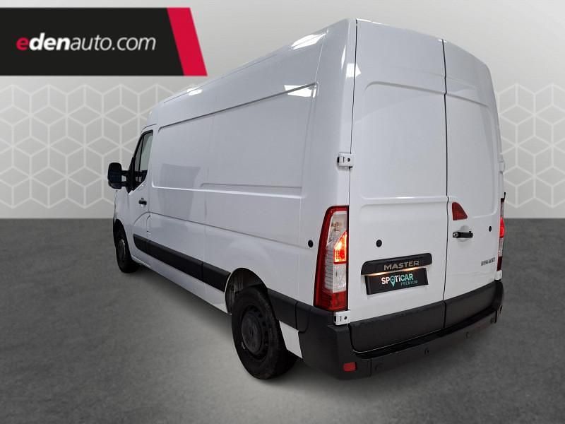 Occasion Renault Master 135 ch (99 kW) 2023 Berline