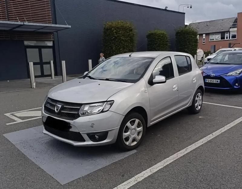 Occasion Dacia Sandero Lauréate 90 ch (66 kW) 2015 Citadine