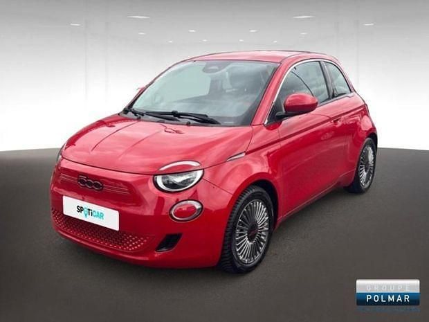 Utilisé 2023 Fiat 500e Red Citadine | 16 480 € (Prix assez cher) - Image 1/4