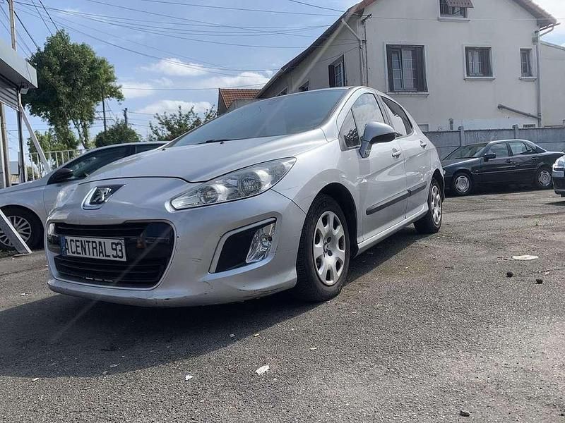 Occasion Peugeot 308 Style 117 ch (86 kW) 2013 Gris Berline