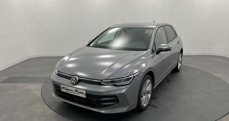 Utilisé 2024 VW Golf VIII Life Berline | 34 900 € (Prix cher) - Image 1/4