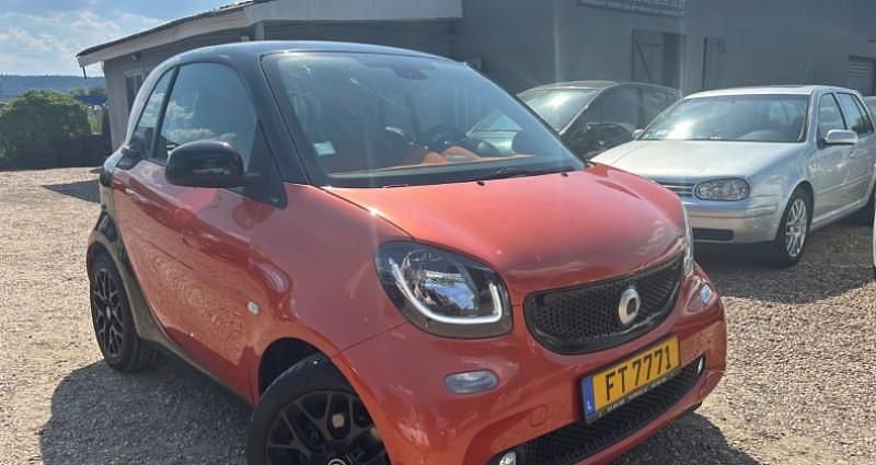 Utilisé 2015 Smart ForTwo Coupé Passion Coupé | 6 999 € - Image 1/4
