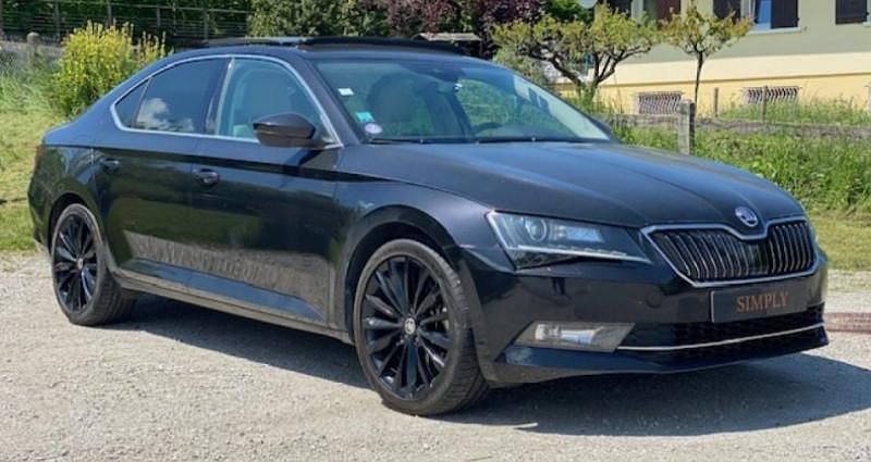 Utilisé 2017 Skoda Superb Style Berline | 15 990 € (Prix juste) - Image 1/4